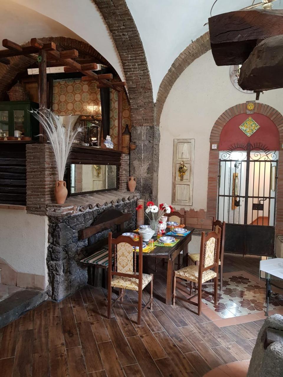 Vila Original Sicily House Santa Venerina Exteriér fotografie